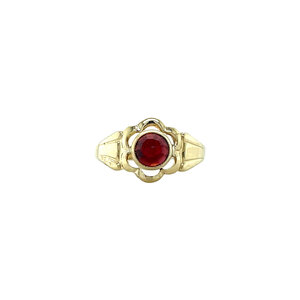 Children's ring with garnet 8 krt