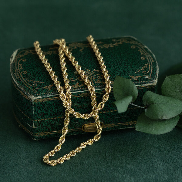 vintage Gold vintage cord necklace 18 krt
