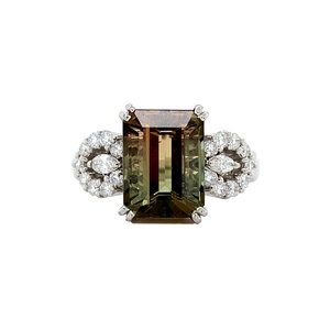 Platinum ring with tourmaline and diamonds 900