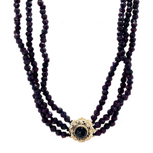Garnet necklace with gold clasp 14 krt