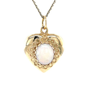 Gold heart pendant with opal 14 kt