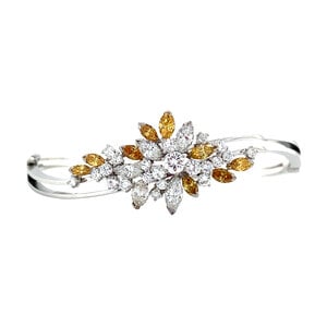 White gold bangle with diamond 14 ct