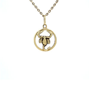 Gold scorpion pendant 14 krt