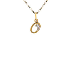 Gold letter O pendant with diamond 14 krt