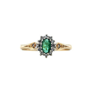 Ring with emerald and diamond 9 ct