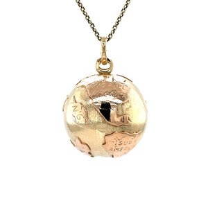 Gouden wereldbol hanger 14 krt