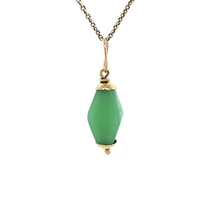 Gold pendant with green opal 14 kt