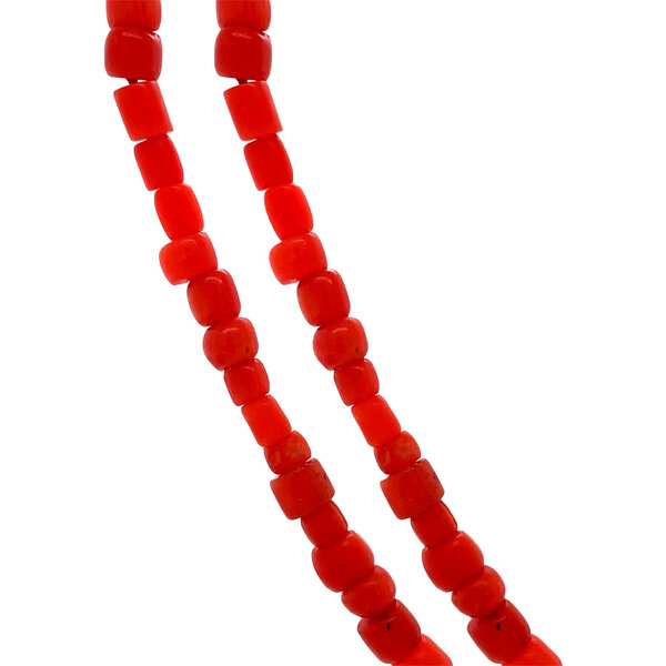 vintage Vintage blood coral necklace with 14 carat gold clasp