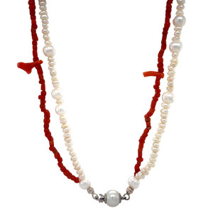 Blood coral and pearl necklace with silver clasp 925