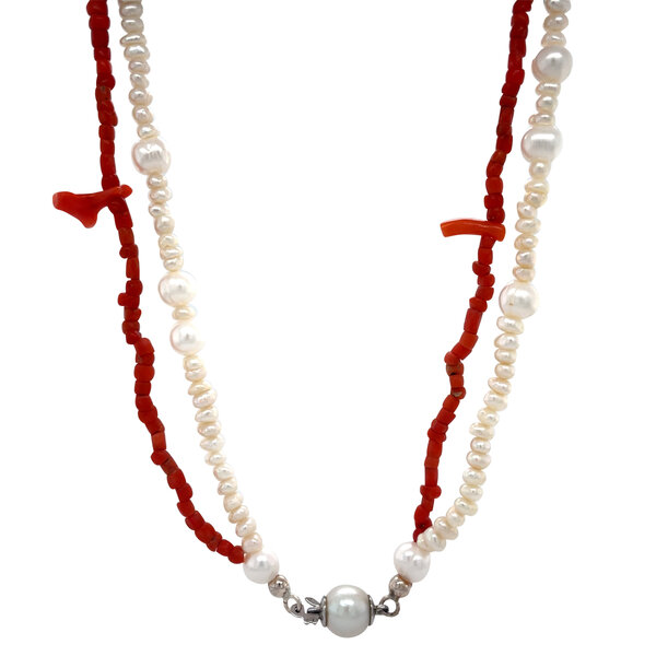 vintage Vintage blood coral and pearl necklace with silver clasp 925
