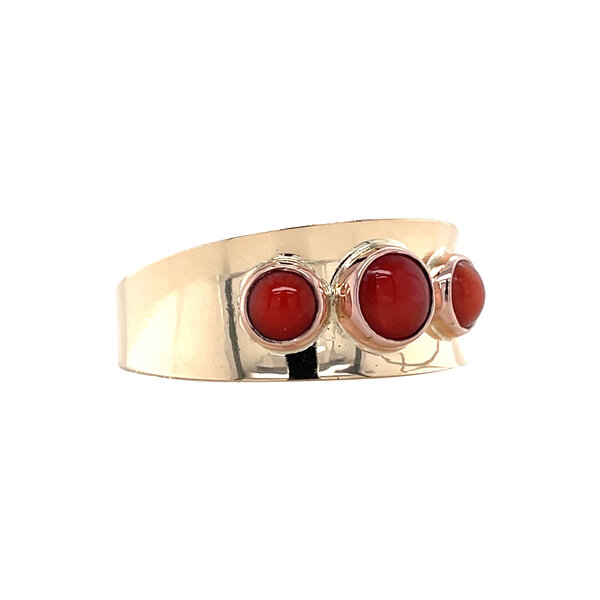 vintage Gouden vintage ring met bloedkoraal 14 krt