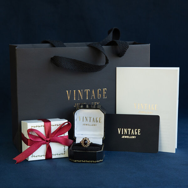 vintage Gouden vintage ring met bloedkoraal 14 krt