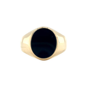 Gold signet ring with onyx 14 kt