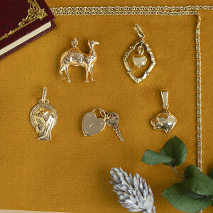 Gouden panter hanger 14 krt