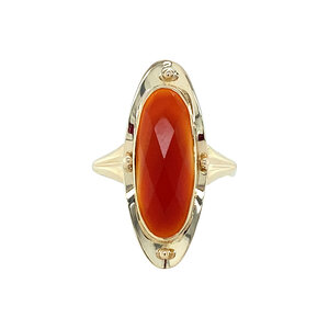 Gold ring with carnelian 14 kt