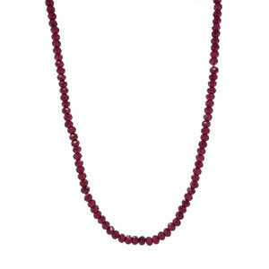 Garnet necklace with 14-carat gold clasp