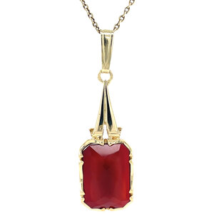 Golden pendant with carnelian 14 kt
