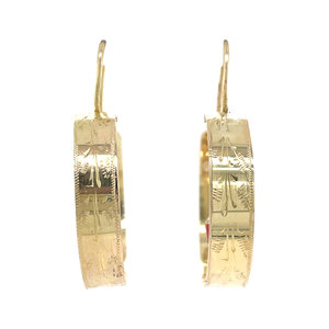 Gold earrings with blood coral and engraving 14 kt