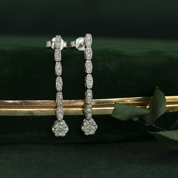 vintage Witgouden vintage oorhangers met diamant 18 krt