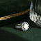 vintage Vintage entourage ring met opaal en tanzaniet 10 krt
