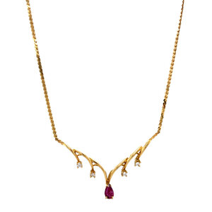 Gouden collier met robijn en diamant 18 krt