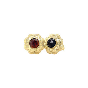 Golden ear studs with garnet 14 kt