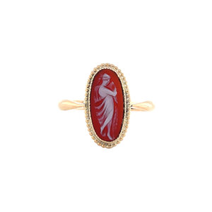 Gold ring with sardonyx cameo 14 carat
