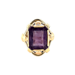 Gouden ring met saffier 14 krt