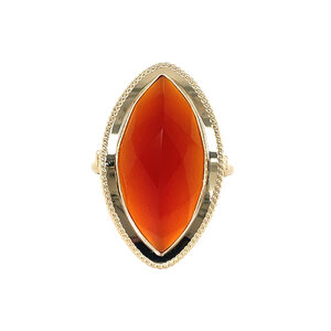 Gold ring with carnelian 14 kt
