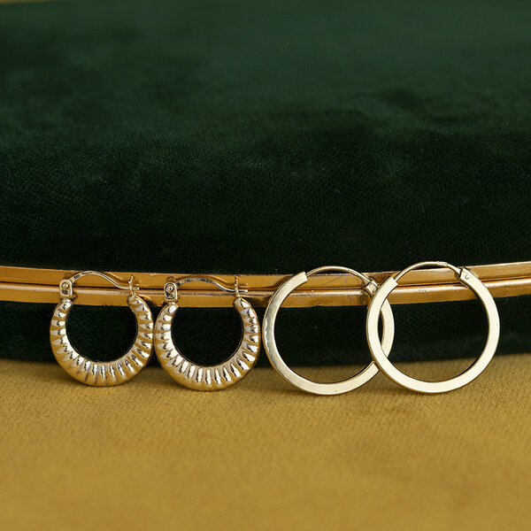 vintage Fantasie vintage oorringen 9 krt