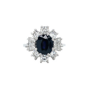 White gold ring with sapphire and diamond 14 kt