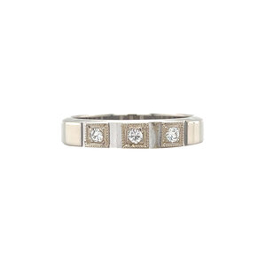 Witgouden ring met diamant 14 kt