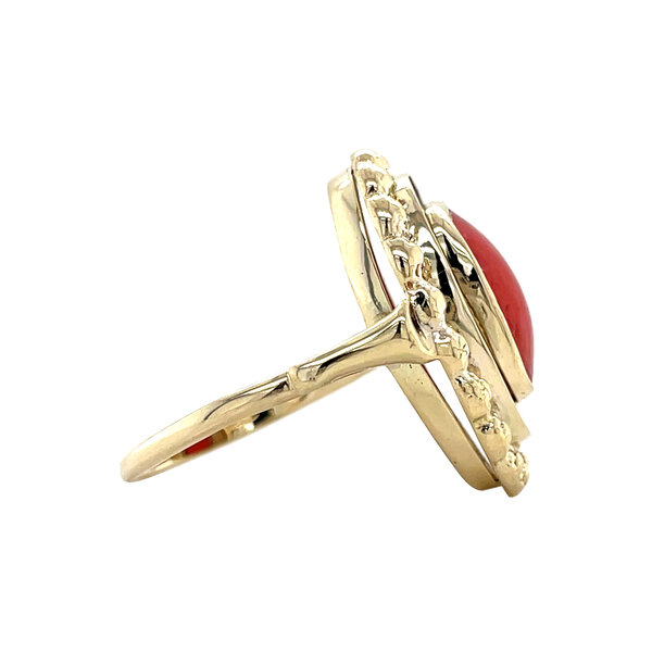 vintage Gouden vintage ring met bloedkoraal 14 krt