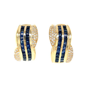 Gold stud earrings with sapphire and diamond 18 kt