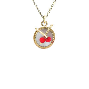 Gold drum pendant with mother-of-pearl and colored gemstone 14 kt