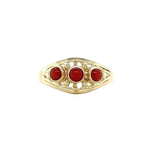 Gold ring with blood coral 14 kt