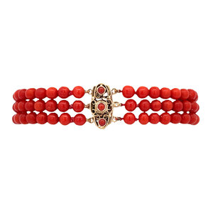 Blood coral bracelet with gold clasp 14 kt