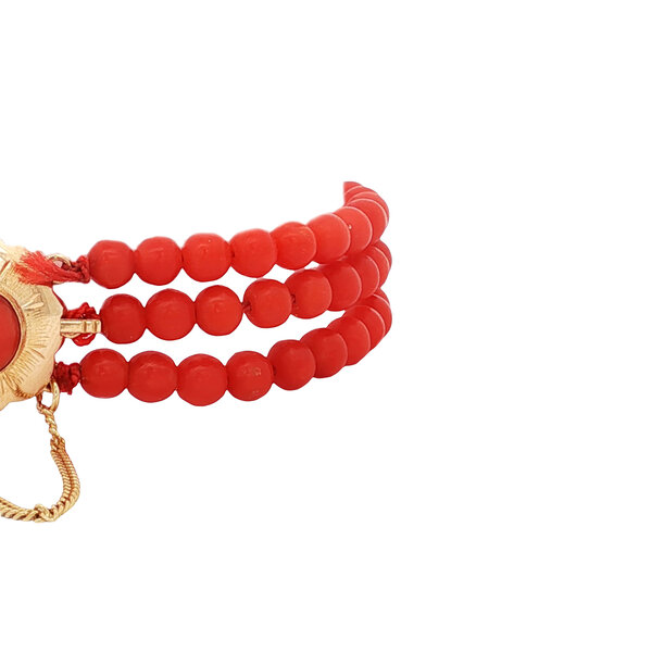 vintage Vintage bloedkoraal armband met gouden sluiting 14 kt
