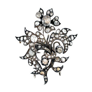 Silver brooch with rose-cut diamond 12 kt/925