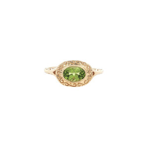 Gold ring with peridot 14 kt
