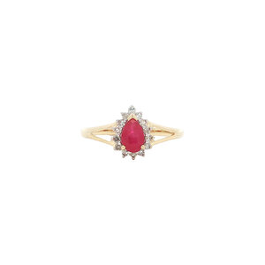 Ring with ruby and diamond 9 kt