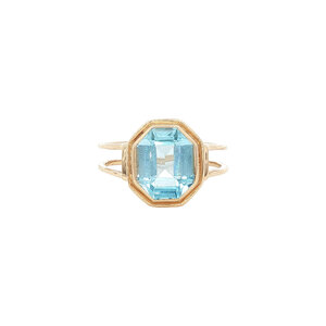 Gouden ring met blauwe topaas 14 kt