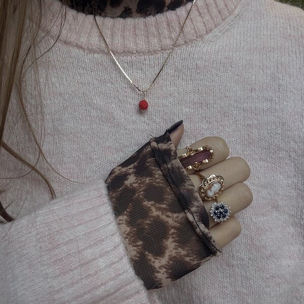 vintage Gouden vintage hanger met kleursteen 14 kt