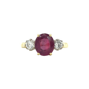 Gold ring with ruby and diamond 18 kt