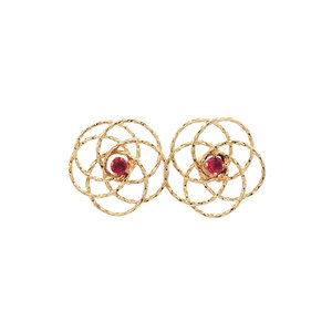 Gold stud earrings with ruby 14 kt