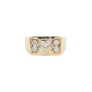 Golden ring with diamond 14 kt