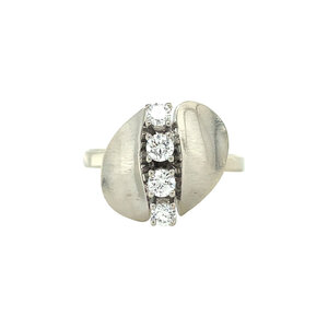 White gold ring with diamond 14 kt