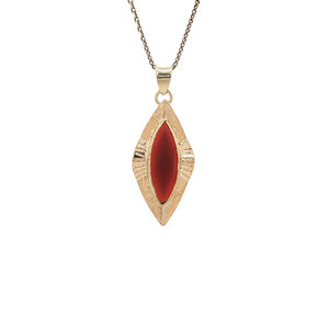 Gold pendant with carnelian 14 kt