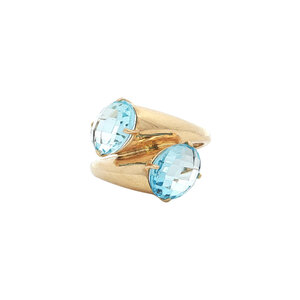 Gold ring with topaz 14 kt