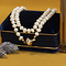 vintage Vintage pearl necklace with gold clasp 14 kt